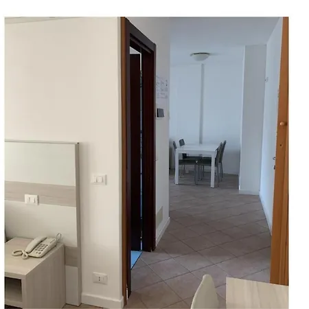 Crystal Palace Aparthotel Milano Marittima