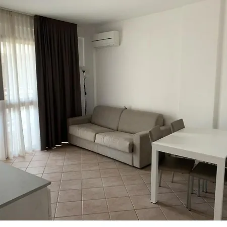 Crystal Palace 4*