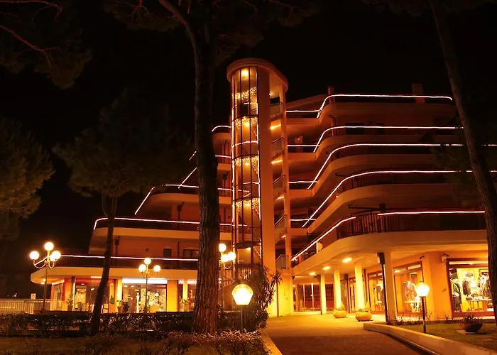 Crystal Palace 4* מילאנו מריטימה