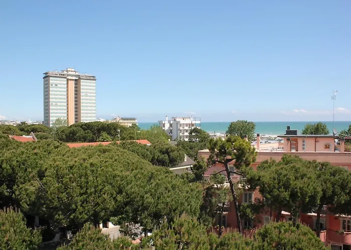 Crystal Palace Apartmanhotel